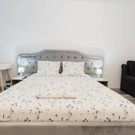 Luxury Radox 94 アパート *